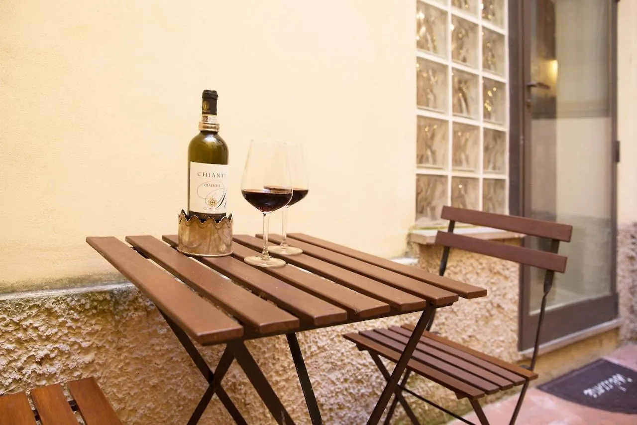 San Frediano District - Apartment Florencia